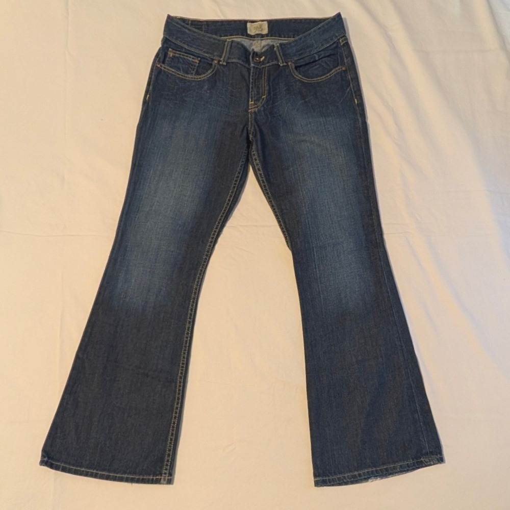 BKE Culture Women Dark Wash Flare Leg Denim Jeans Size 31x31.5 Low Rise Cotton